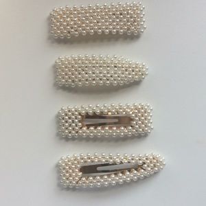 Pearl Clips